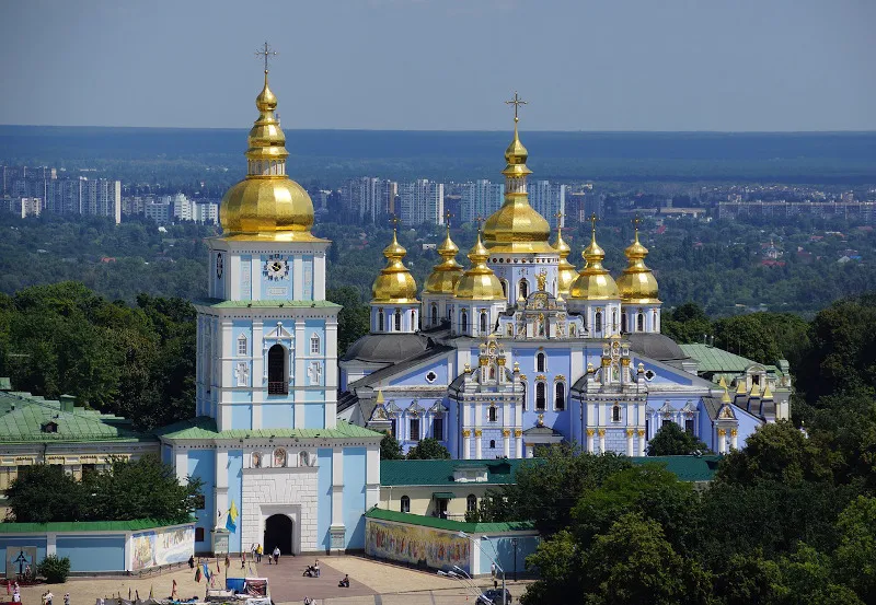 Widok na Klasztor św. Michała Archanioła Widok na Klasztor św. Michała Archanioła