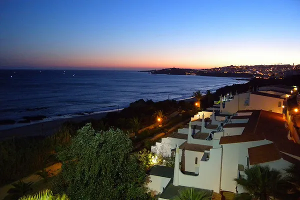 Tajlandia | Wybrzeże w Albufeira Tajlandia | Wybrzeże w Albufeira