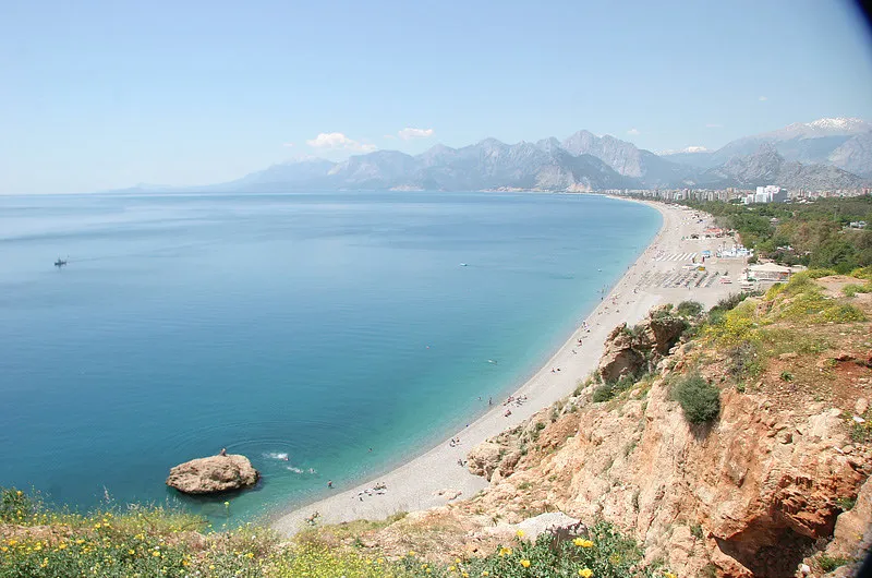 Turcja – Antalya | Antalya to jedno z największych miast Regionu Śródziemnomorskiego