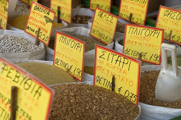 Ateny | Stoisko z nasionami na jednym z ateńskich targów Ateny | Stoisko z nasionami na jednym z ateńskich targów