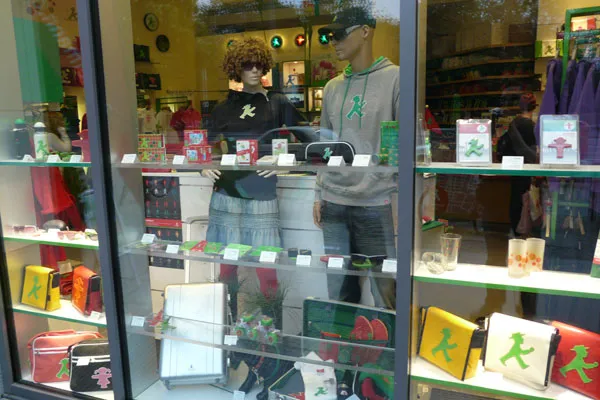 Berlin | Sklep Ampelmanna w centrum Berlina Berlin | Sklep Ampelmanna w centrum Berlina