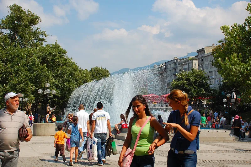 Turcja | Fontanna w pobliżu Zielonego Meczetu w Bursie