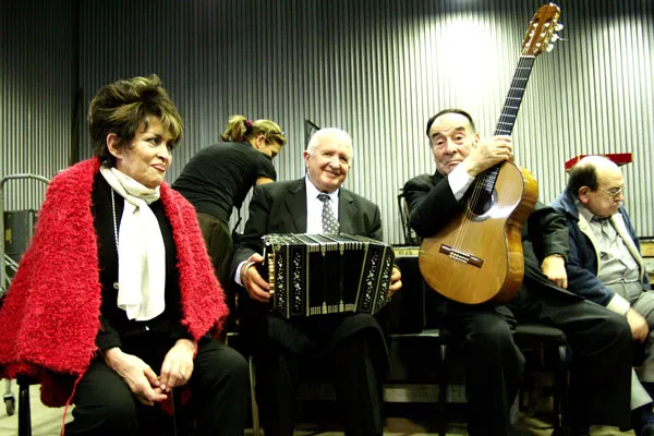 Cypr – Warszawa | Festiwal Ogrody Muzyczne to po prostu dobra muzyka: na żywo i na ekranie. Cypr – Warszawa | Festiwal Ogrody Muzyczne to po prostu dobra muzyka: na żywo i na ekranie.