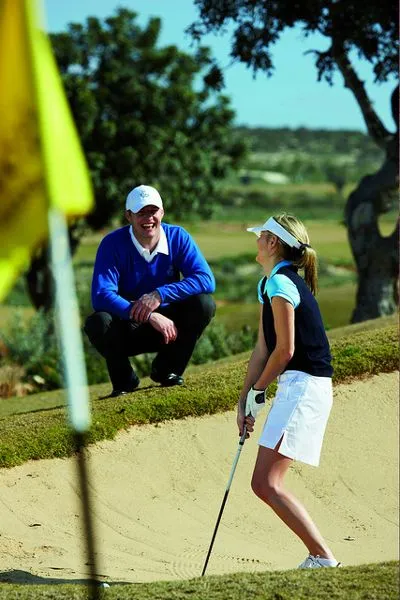 Cypr przyciąga wielu miłośników golfa…