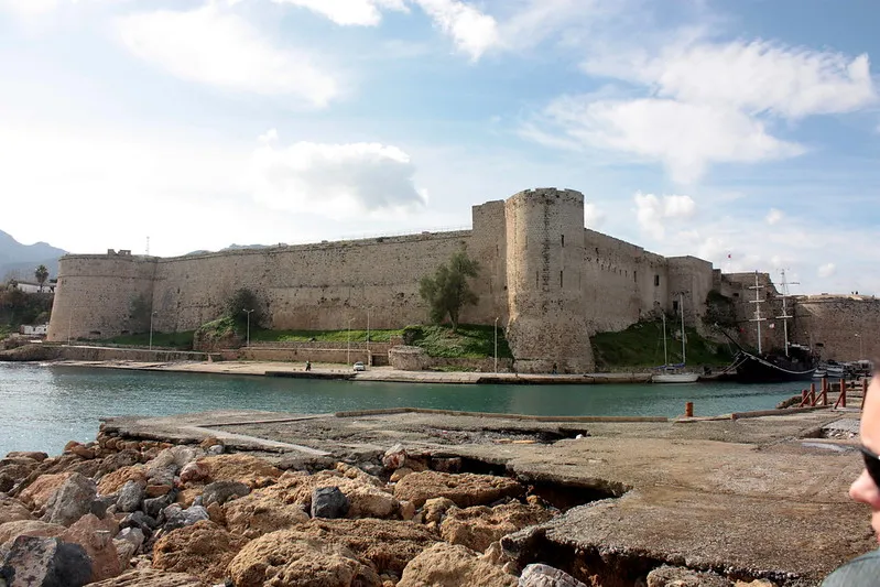 Cypr | Zamek Girne, Kyrenia Cypr | Zamek Girne, Kyrenia