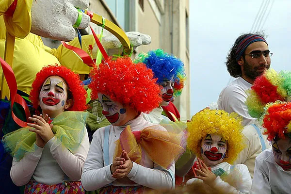 Cypr | Karnawał w Limassol – Cypryjczycy świętują chętnie i często Cypr | Karnawał w Limassol – Cypryjczycy świętują chętnie i często