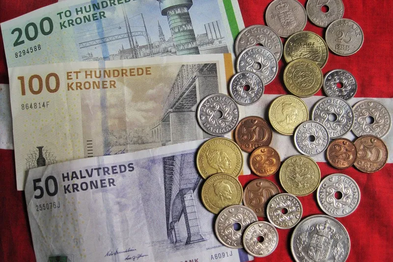 Dania | Jedna korona dzieli się na 100 øre