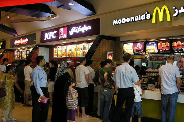 Dubaj | Nie stosowanie się do dress code-u może skutkować przykrymi konsekwencjami Dubaj | Nie stosowanie się do dress code-u może skutkować przykrymi konsekwencjami