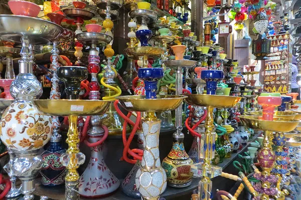 Dubaj | Wielu turystów przywozi z Dubaju fajki wodne Dubaj | Wielu turystów przywozi z Dubaju fajki wodne