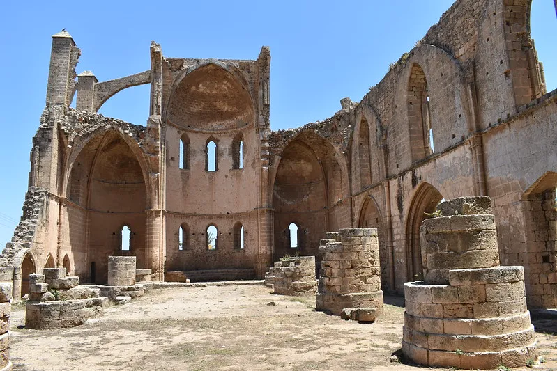 Cypr | Ruiny kościoła św. Jerzego Greckiego Cypr | Ruiny kościoła św. Jerzego Greckiego