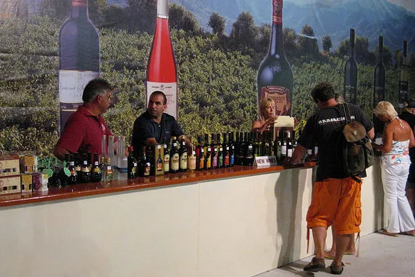 Cypr | Degustacja to jeden z najprzyjemniejszych elementów festiwalu 