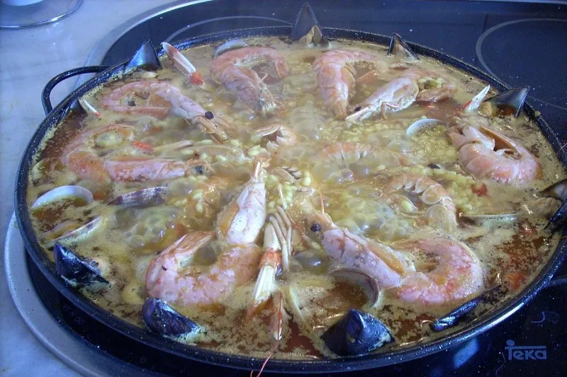 Hiszpania | Parująca paella Hiszpania | Parująca paella