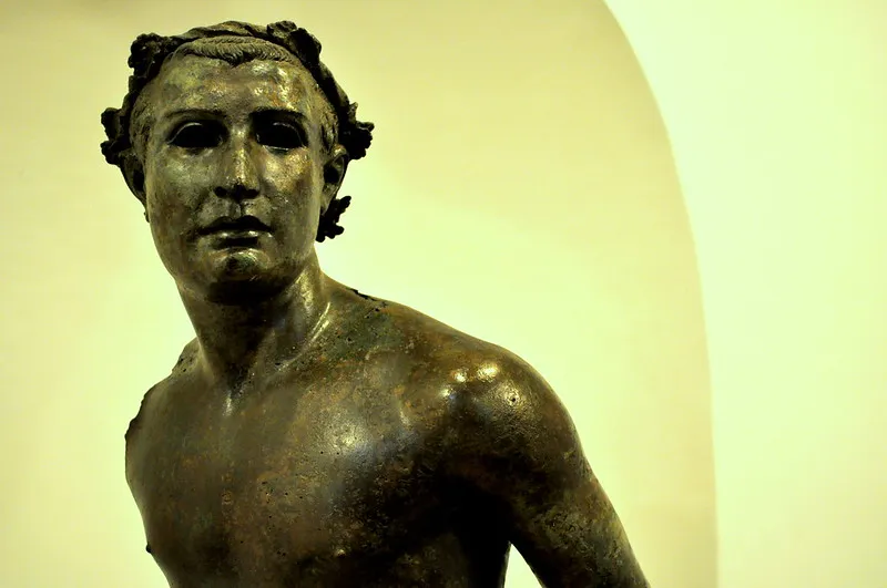 Turcja | Jeden z licznym posągów w muzeum w Izmirze