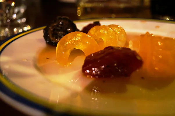 Cypr | Istotą ich przyrządzania jest to, aby owoce zachowały swój kształt, kolor i smak Cypr | Istotą ich przyrządzania jest to, aby owoce zachowały swój kształt, kolor i smak