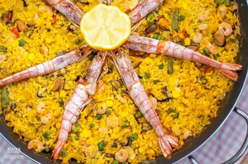 Hiszpania | Paella z dodatkiem owoców morza Hiszpania | Paella z dodatkiem owoców morza