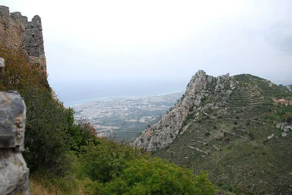 Cypr | Górskie krajobrazy Kyrenii