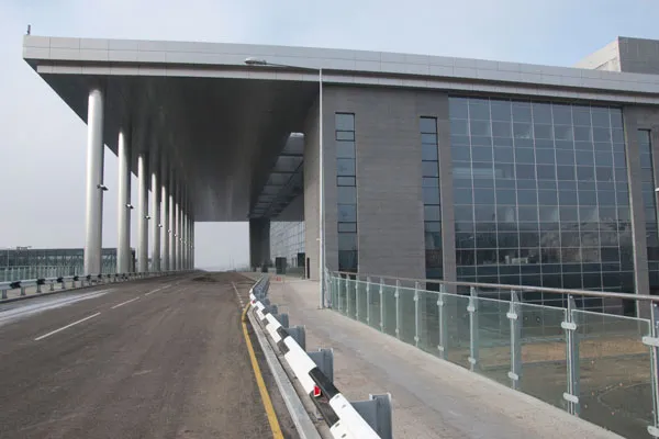 Ukraina | Nowy terminal Międzynarodowego Portu Lotniczego Donieck Ukraina | Nowy terminal Międzynarodowego Portu Lotniczego Donieck