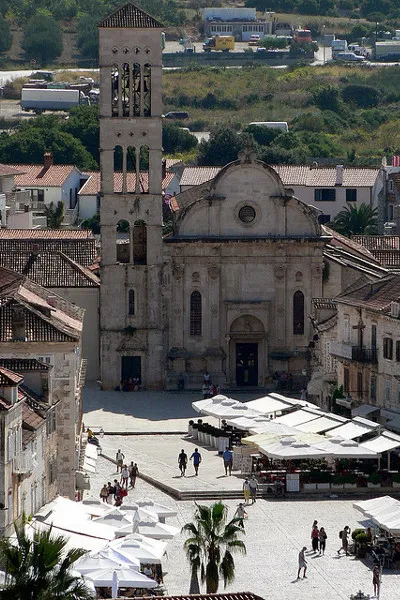 Chorwacja | Plac miejski w Hvar Chorwacja | Plac miejski w Hvar