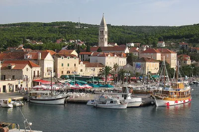 Supetar – stolica wyspy Brač (Brac)