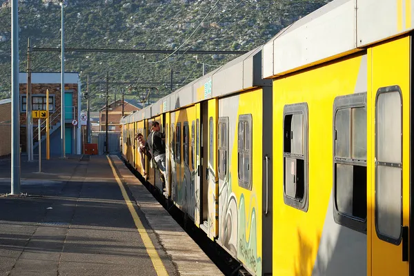 Tunezja | W Tunezji jest ponad 2,152 km wykorzystywanych torów Tunezja | W Tunezji jest ponad 2,152 km wykorzystywanych torów