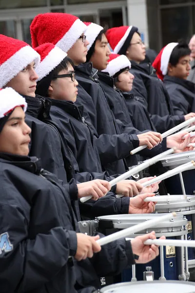 Mikołajowa Parada | Jak się okazuje, Mikołaje na całym świecie uwielbiają wspólne parady Mikołajowa Parada | Jak się okazuje, Mikołaje na całym świecie uwielbiają wspólne parady