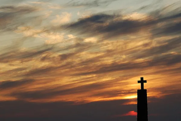 Portugalia | Symboliczny monument - tzw. Krzyż Zachodu