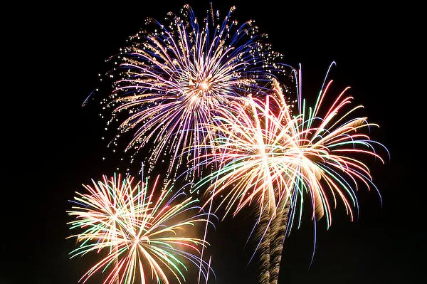 Portugalia | Szaleństwo i kolorowe fajerwerki w sylwestrową noc? W Portugalii na pewno! Portugalia | Szaleństwo i kolorowe fajerwerki w sylwestrową noc? W Portugalii na pewno!