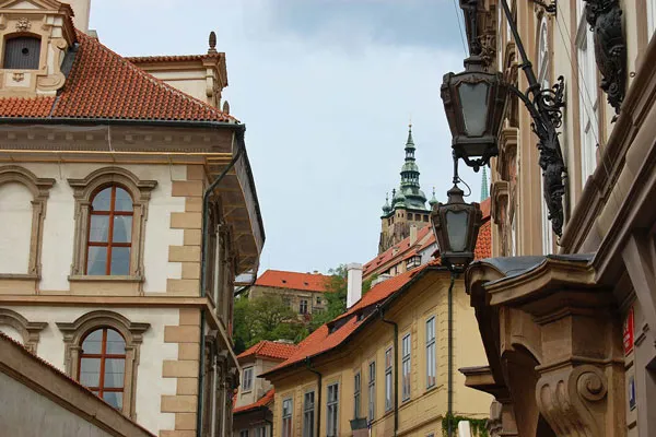 Praga | Wiosną temperatury są w Pradze zwykle łagodne i warto wybrać ten okres na zwiedzanie miasta Praga | Wiosną temperatury są w Pradze zwykle łagodne i warto wybrać ten okres na zwiedzanie miasta