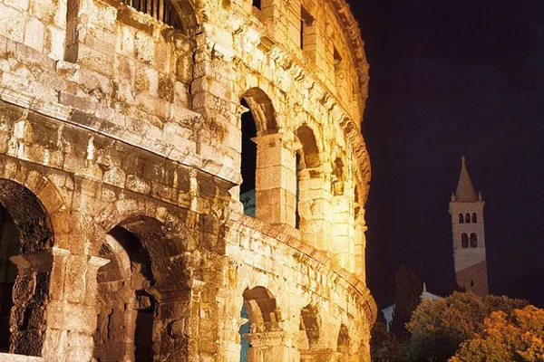 Chorwacja | Widownia amfiteatru mogła pomieścić nawet 23 tysiące widzów Chorwacja | Widownia amfiteatru mogła pomieścić nawet 23 tysiące widzów