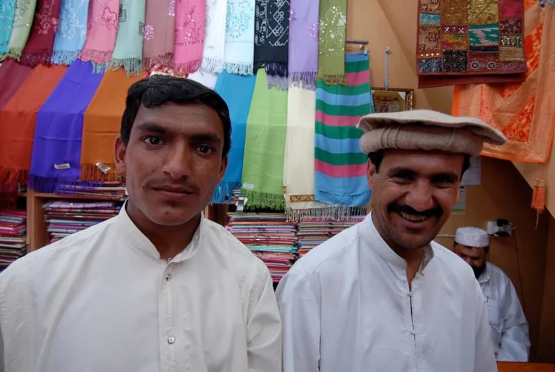 Dubaj | Pod względem religijnym, Dubaj jest najbardziej tolerancyjnym emiratem Dubaj | Pod względem religijnym, Dubaj jest najbardziej tolerancyjnym emiratem