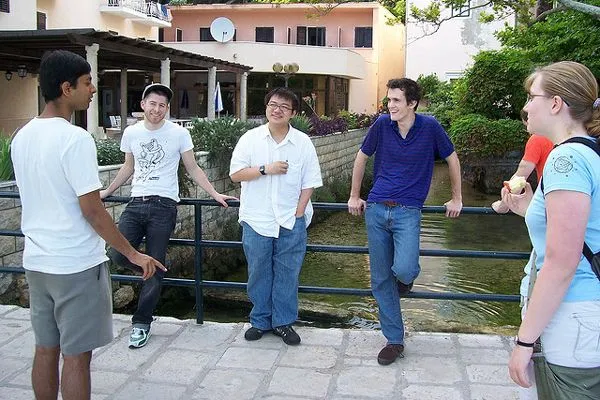 Chorwacja - Mlini | Chorwacki nie jest zbyt popularny, jeśli chodzi o naukę języków obcych, jednak w Polsce znaleźć można spore grono osób specjalizujących się w nim Chorwacja - Mlini | Chorwacki nie jest zbyt popularny, jeśli chodzi o naukę języków obcych, jednak w Polsce znaleźć można spore grono osób specjalizujących się w nim