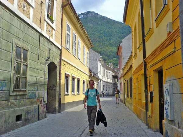 Rumunia (Braszów) | Na wycieczki i zwiedzanie kraju nadają się przede wszystkim miesiące przejściowe