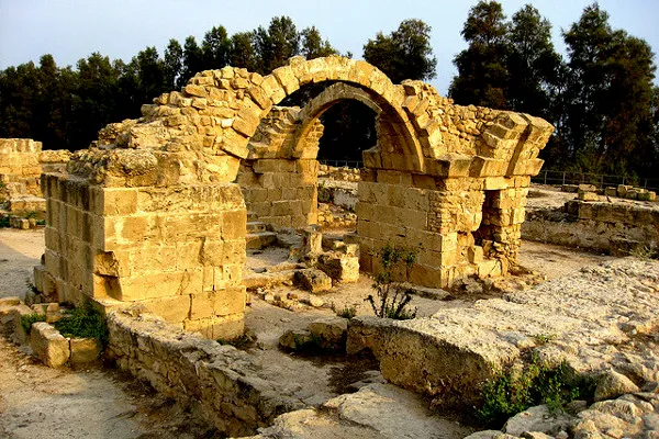 Cypr | Zamek leży na terenie Parku Archeologicznego Kato Pafos Cypr | Zamek leży na terenie Parku Archeologicznego Kato Pafos