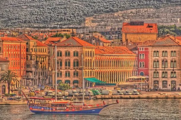 Chorwacja | Split w nieco odrealnionym ujęciu