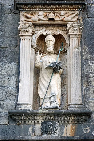 Chorwacja | Rzeźba przedstawiająca św. Błażeja znad Bramy Pile Chorwacja | Rzeźba przedstawiająca św. Błażeja znad Bramy Pile