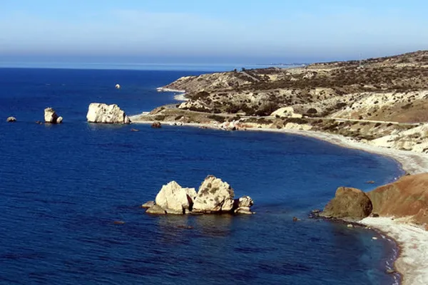 Cypr | Miejsce narodzin Afrodyty, czyli Pétra toú Romíou 