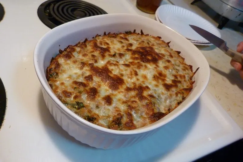 Tunezja | Do przyrządzenia Tajin'u potrzebna jest metalowa blaszka lub naczynie żaroodporne Tunezja | Do przyrządzenia Tajin'u potrzebna jest metalowa blaszka lub naczynie żaroodporne