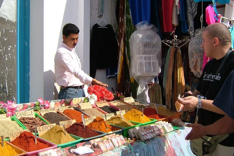 Tunezja | Dżerba - targ z przyprawami