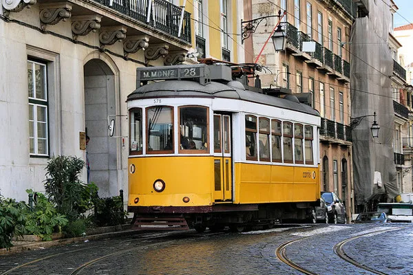 Portugalia | Pierwsze tramwaje wyjechały na ulice Lizbony 17 listopada 1873 Portugalia | Pierwsze tramwaje wyjechały na ulice Lizbony 17 listopada 1873