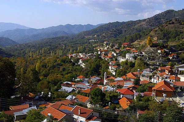 Cypr | „Ceramiczna” wioska Foini (Phini) Cypr | „Ceramiczna” wioska Foini (Phini)