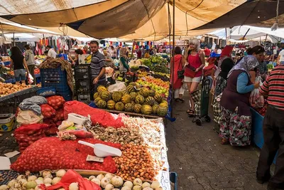 Niewdzięczny los tureckich straganów 