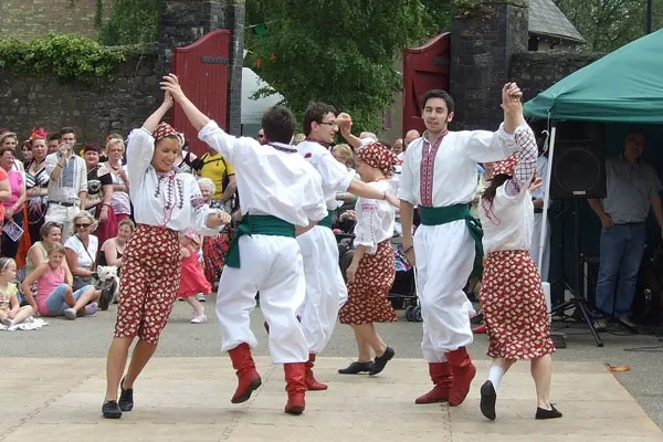 Ukraina | To zaskakujące, ale w ramach festiwalu odbyło się najprawdziwsze ukraińskie wesele Ukraina | To zaskakujące, ale w ramach festiwalu odbyło się najprawdziwsze ukraińskie wesele