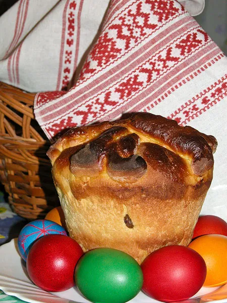 Ukraina | Wyszywany ręcznik (rusznik) jest stałym elementem świątecznego wystroju każdego ukraińskiego domu, w którym kultywuje się dawne tradycje Ukraina | Wyszywany ręcznik (rusznik) jest stałym elementem świątecznego wystroju każdego ukraińskiego domu, w którym kultywuje się dawne tradycje