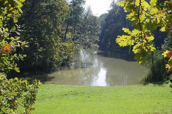 Chorwacja | W Parku Maksimir znajduje się pięć jeziorek Chorwacja | W Parku Maksimir znajduje się pięć jeziorek