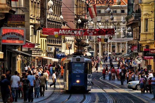 Chorwacja | Zagrzeb jest miastem gęsto zaludnionym, gwarnym i pełnym życia Chorwacja | Zagrzeb jest miastem gęsto zaludnionym, gwarnym i pełnym życia